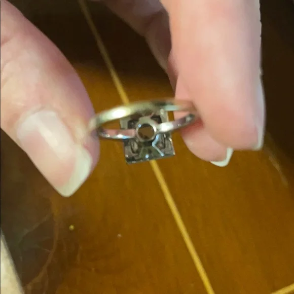 HOLD - Aquamarine and Pave Diamond Ring - Picture 4 of 10